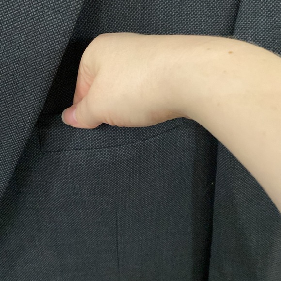 Indochino charcoal textured wool blazer size 48R - Picture 5 of 11